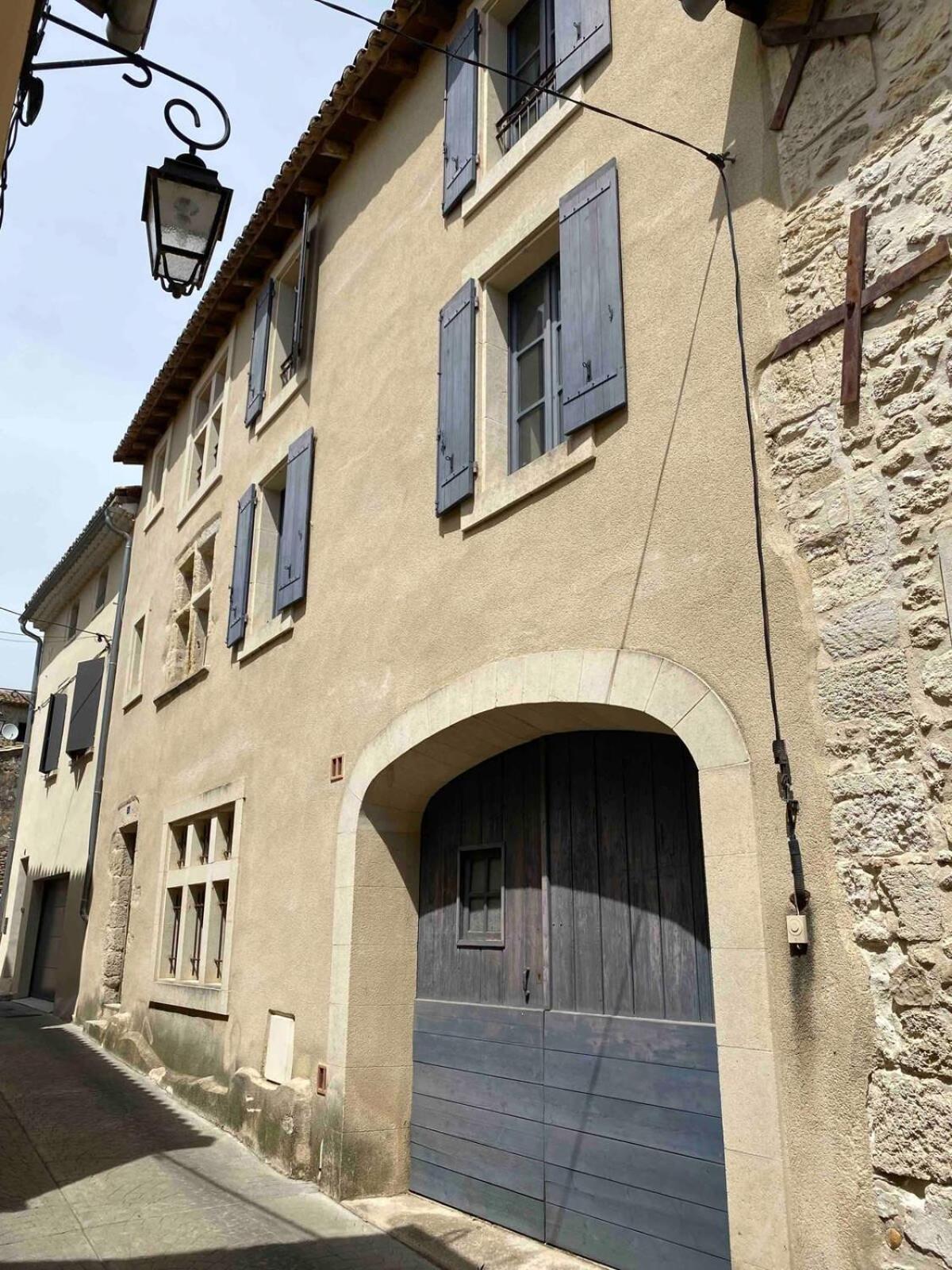 Maison Cosy Lodge 15 P Clim Wifi Cour Garage Montfrin Dış mekan fotoğraf